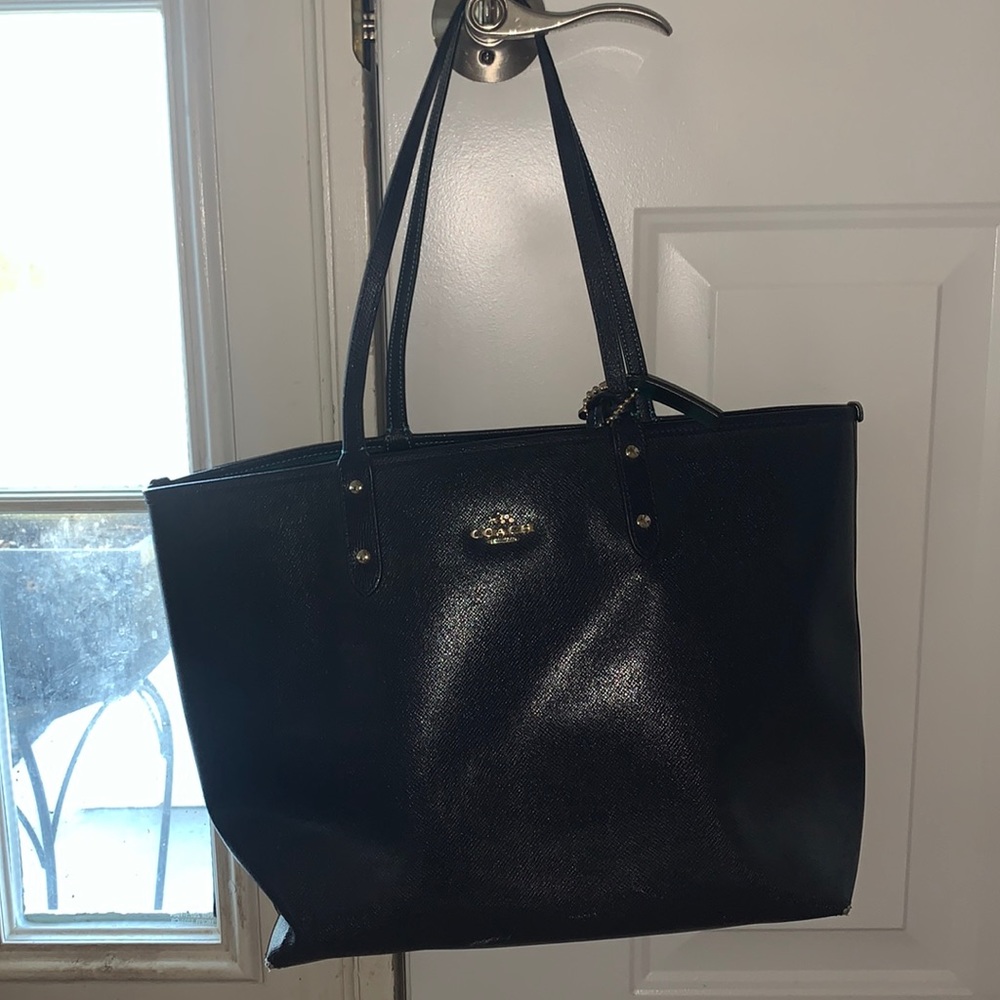 Navy blue Coach tote